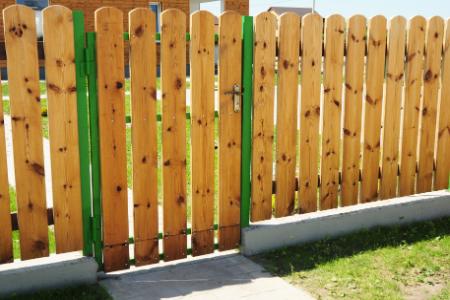 Fence Sealing Thumbnail